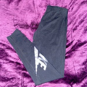 NWOT Nike leggings